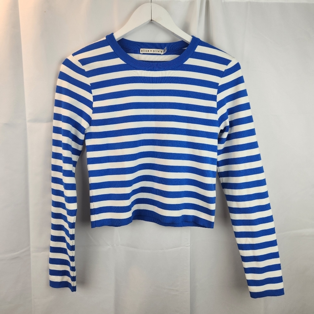 Alice + Olivia Striped Blue and White Crop Top - Picture 5 of 11
